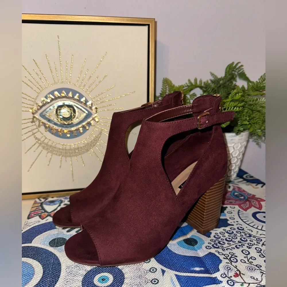 Parker & Sky Merlot Faux Suede Booties - Picture 5 of 9